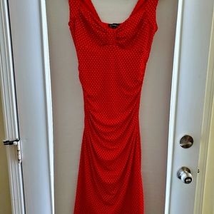 Le chateau dress NWOT